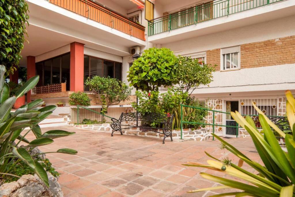 Sun&Life Boga Boga Fuengirola Exterior photo